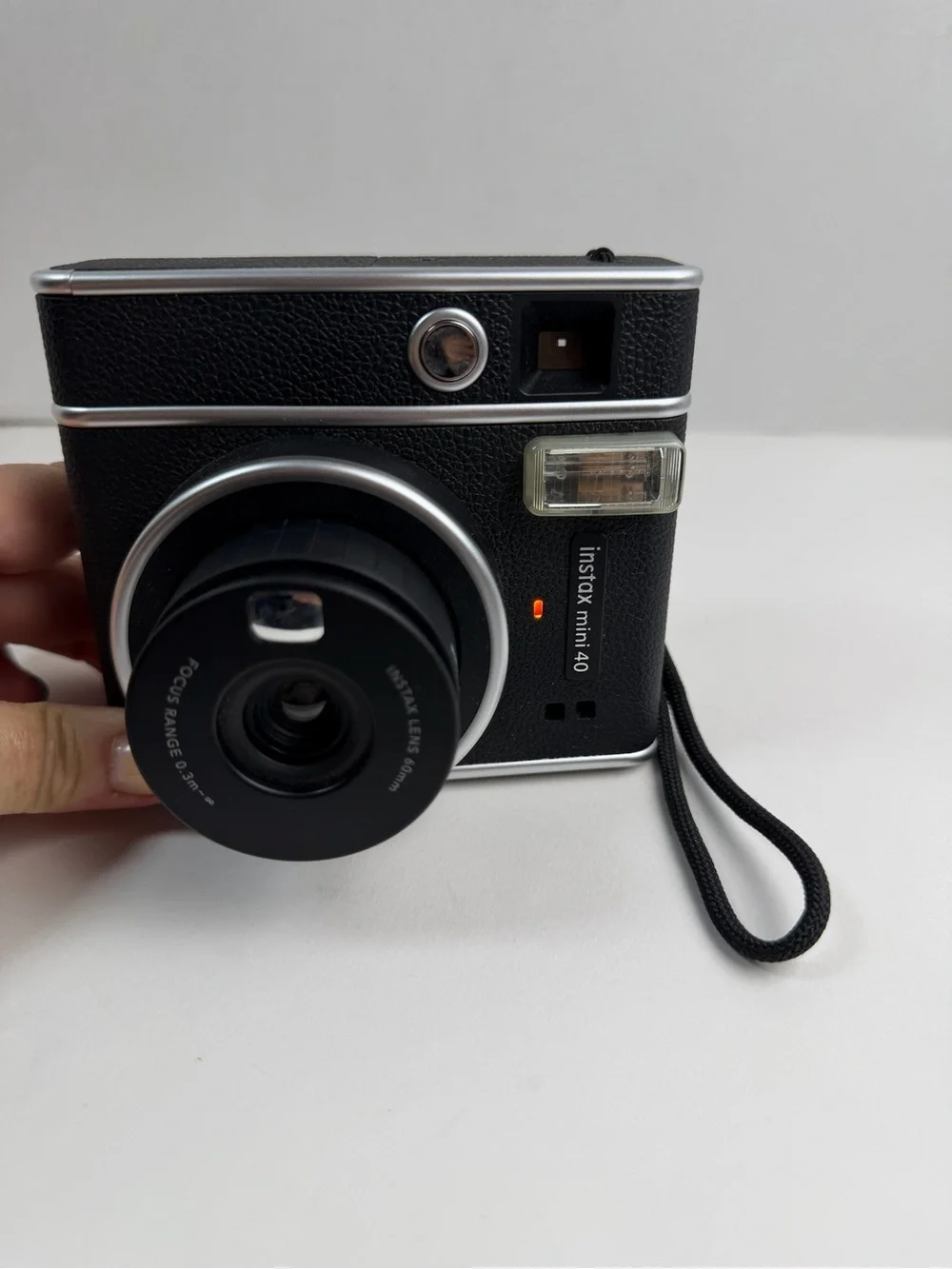 Fujifilm Instax Mini 40 Instant Camera - Black New With Film Read Description!!!
